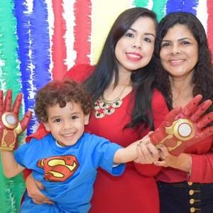 Meet your Posher, Veralucia